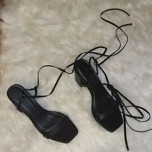 🆕 Strappy Black Heels